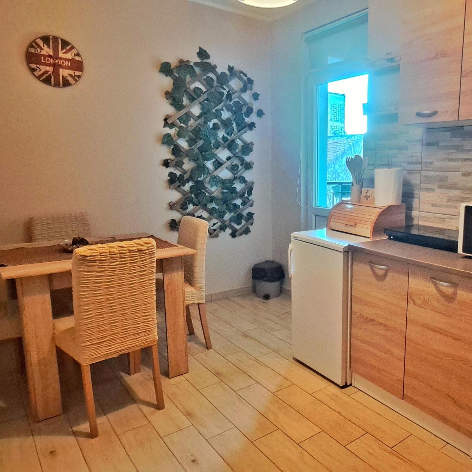 Lagumska Apartment Zemun Екстериор снимка